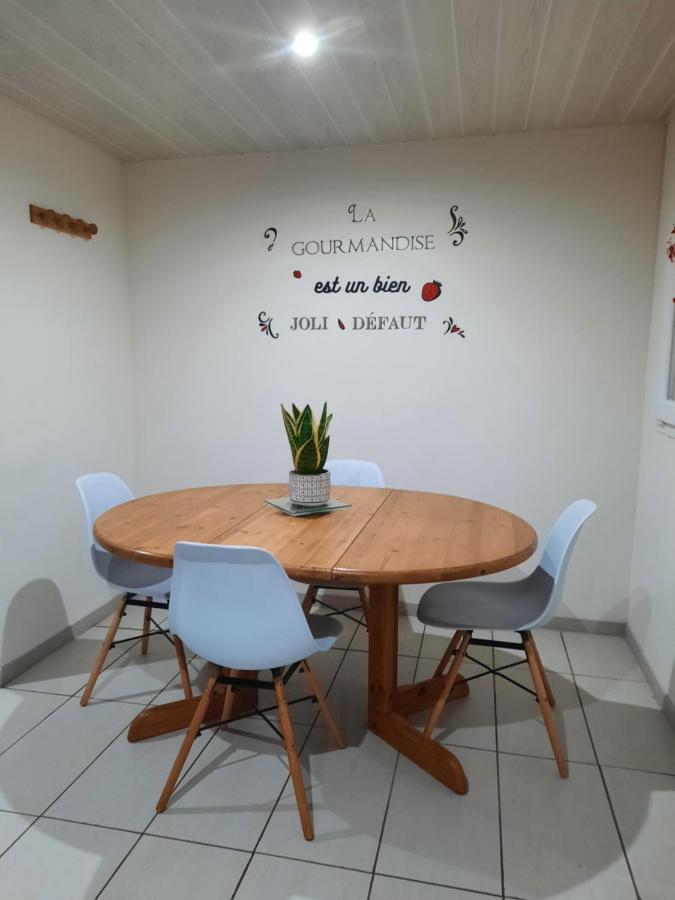 Gite Ma Vie La 3 Etoiles, Jacuzzi, Animaux Acceptes Saint-Julien-de-Cassagnas Kültér fotó